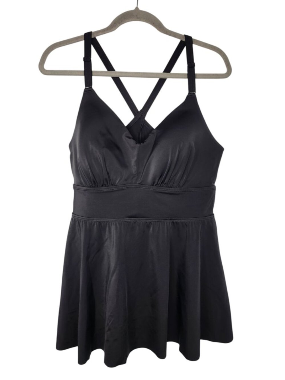 NEW Torrid Black Wirefree Racer Back Tankini Bathing Suit Top Plus Size 2